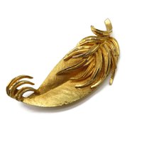 BSK Gold Tone Curled Leaf Pin