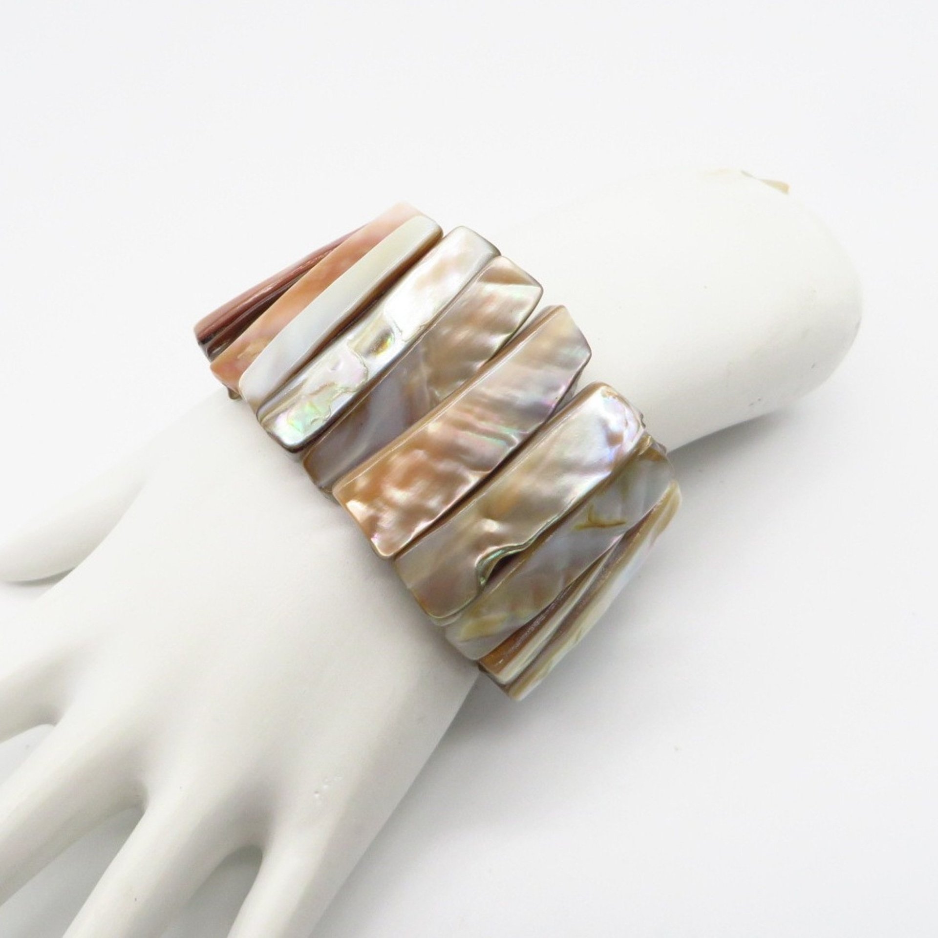 Dyed Shell Bracelet, Vintage Cocoa Brown and Cream Stretch Bracelet