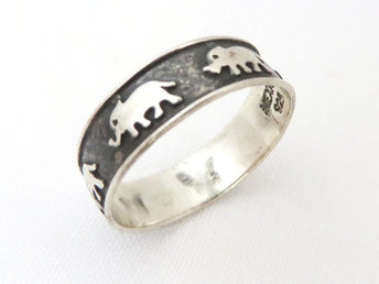 Sterling Silver Mexico Elephants Band Ring Size 6.5 