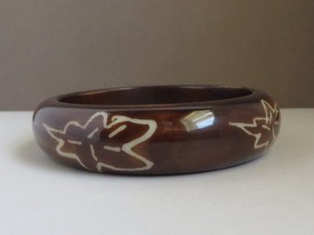 Vintage Bangle, Made in India Chocolate Brown Floral Design Bracelet
