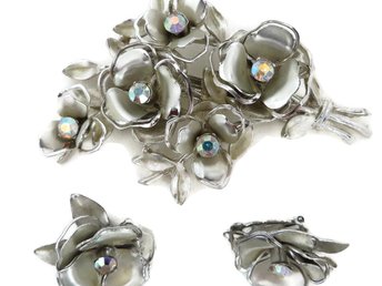 Coro Brooch and Earrings Jewelry Set 