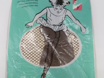 1960s Twitchell Brown Seamless Fishnet Pantyhose, Size Petite