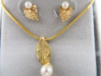 Pearl Earrings and Pendant Set, Vintage 14K Gold Pendant, 10K Gold Earrings Gift Set